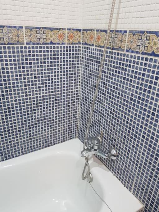 אליקאנטה El Postiguet'S Apartments מראה חיצוני תמונה